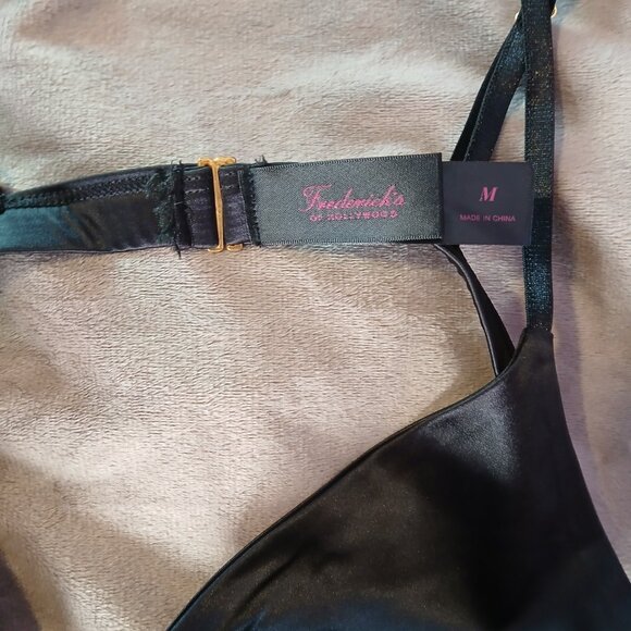 Frederick's of Hollywood Women's Ginny Satin 2 Piece Sleep Set NWT  Black - Picture 2 of 6